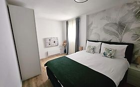 Zagreb City Center Apartments Lux